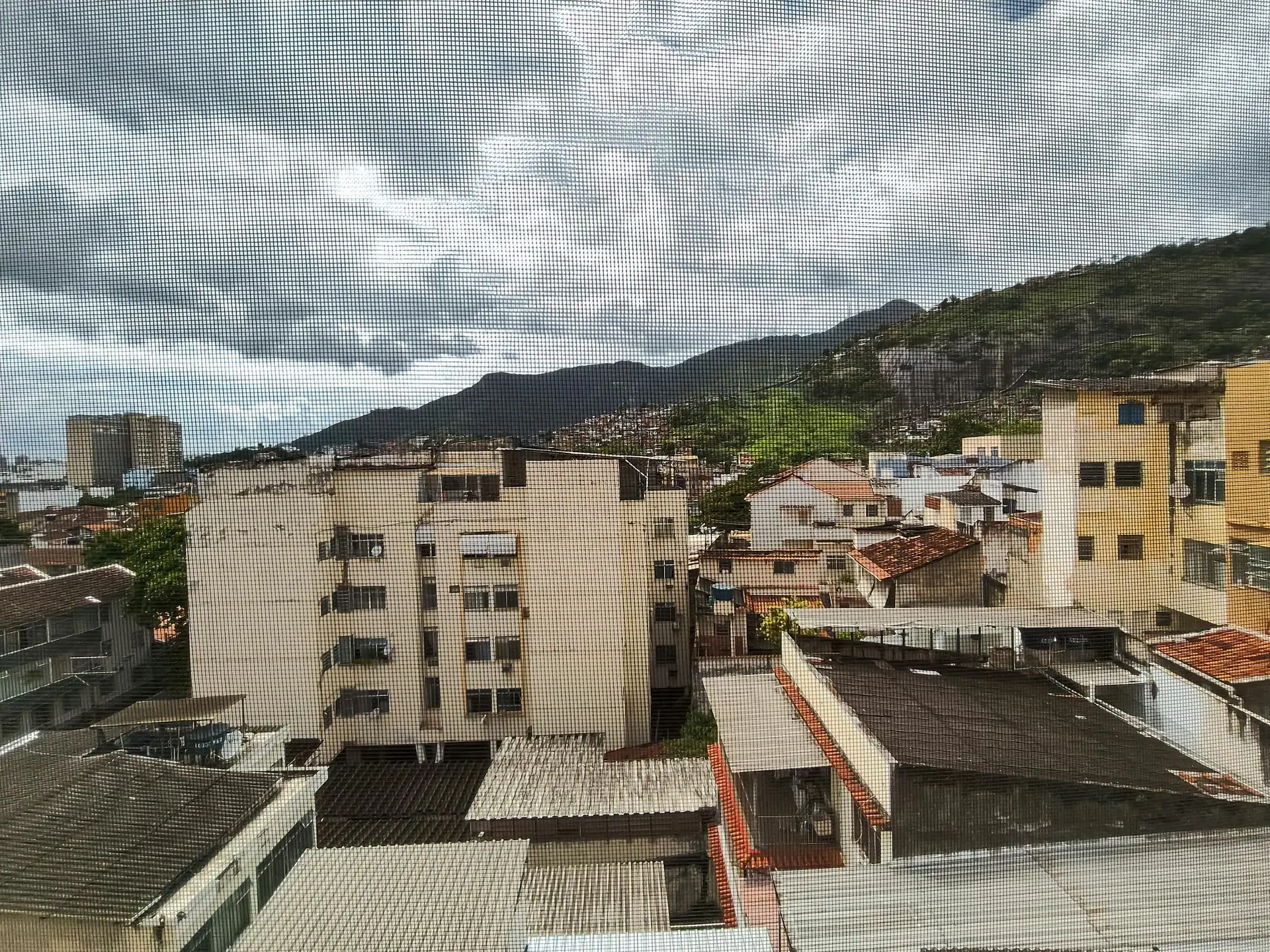 Mountain view in a 3-bedroom apartment, 200 m² — photo 8