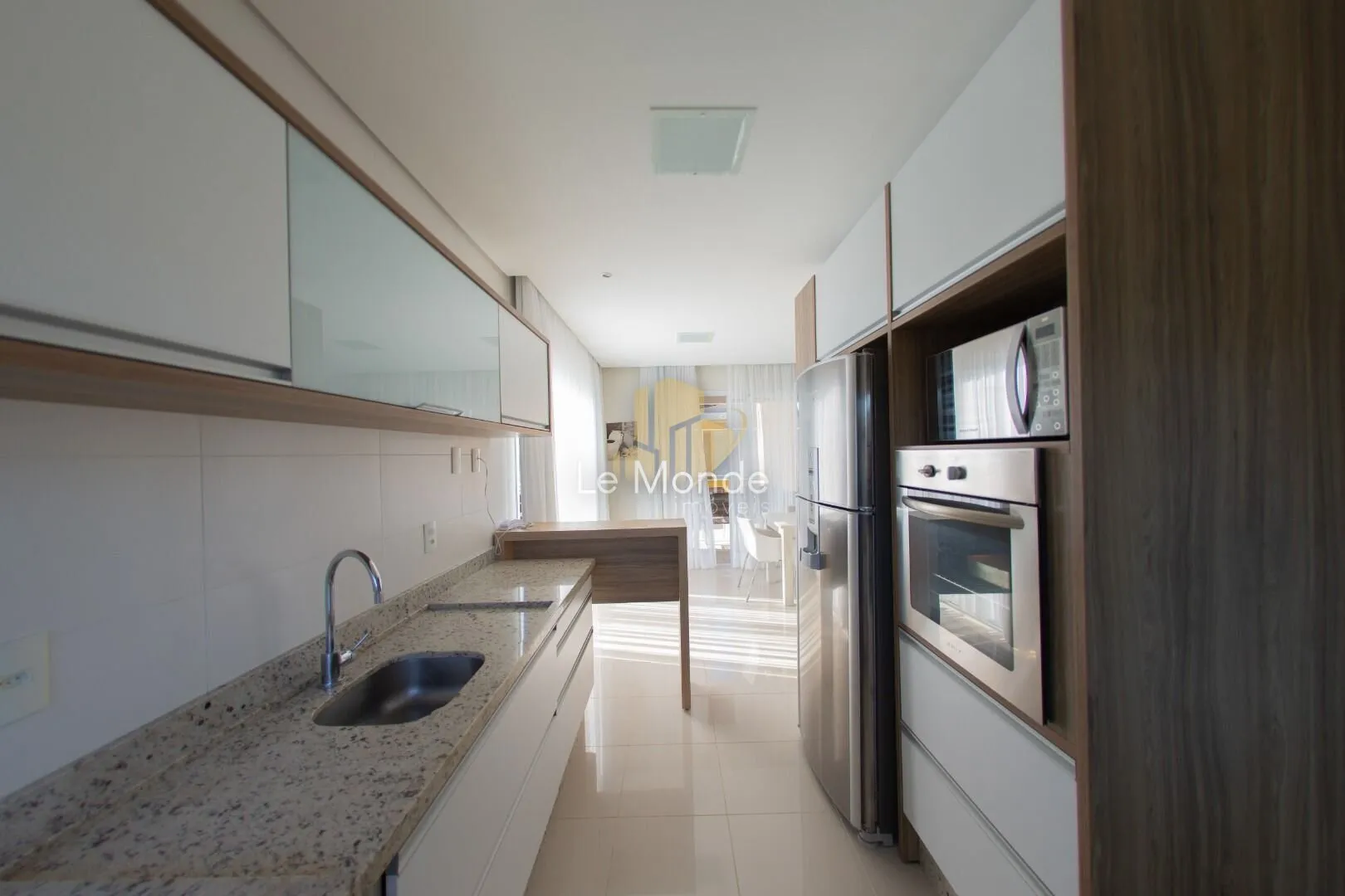 Apartamento amueblado con 4 dormitorios y 382 m² — photo 4