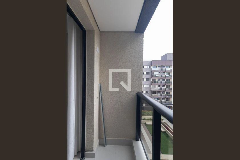 2-bedroom apartment in a building with a gym — photo 45