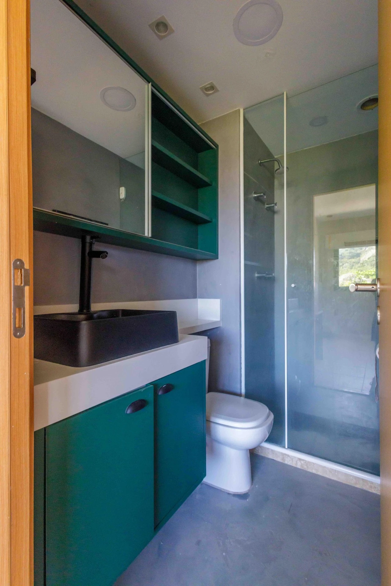 Apartment, 166 m², with a glass-enclosed balcony — photo 22