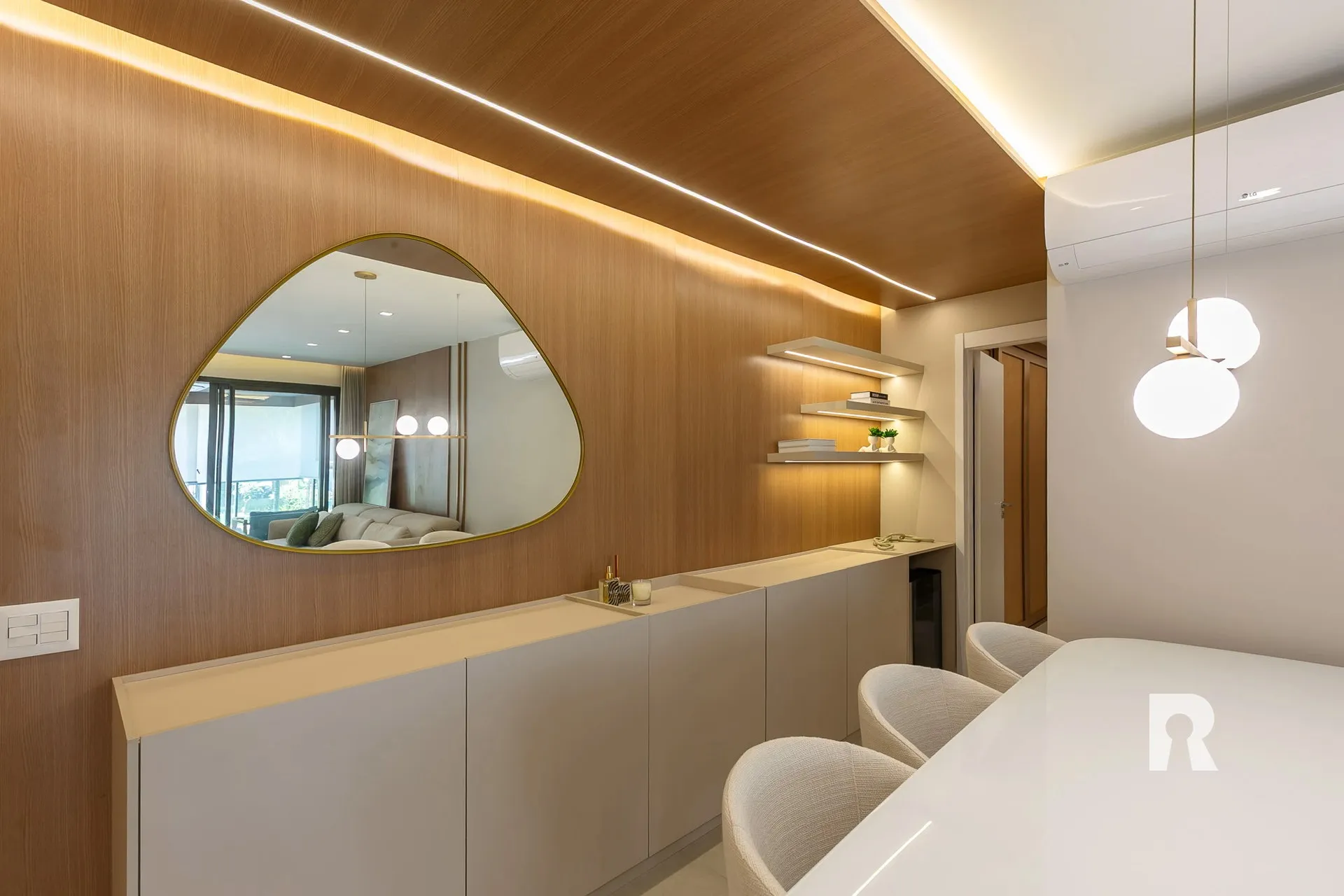 3-bedroom apartment with a jacuzzi — photo 22