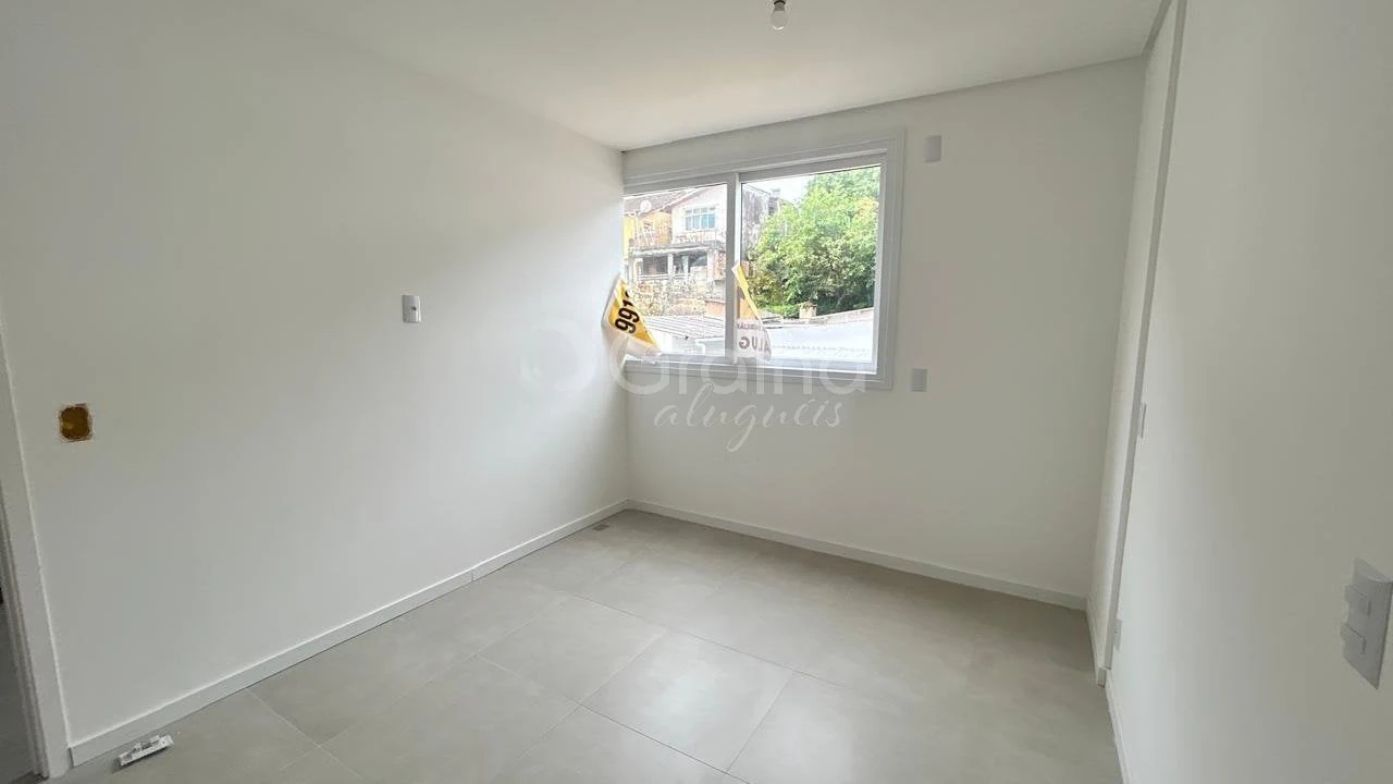One-bedroom apartment in a building with a sauna — photo 24