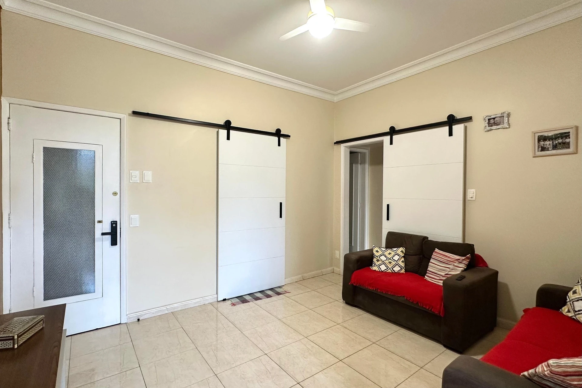 93 m² apartment with a washing machine and a water view — photo 18