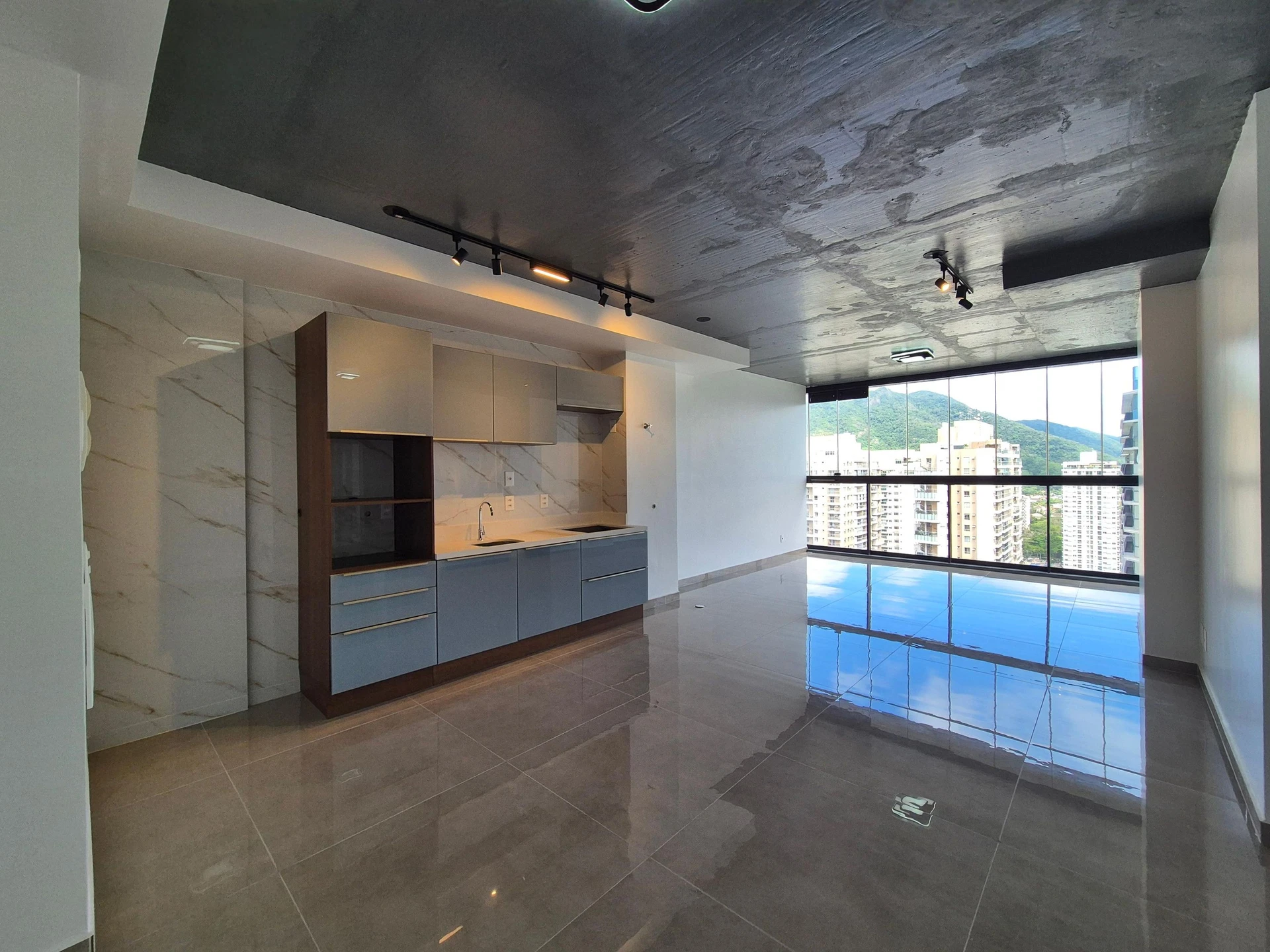 Washing machine in a 2-bedroom apartment, 84 m² — photo 2