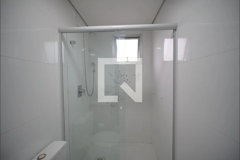 Furnished apartment with 2 bedrooms and 1 en-suite — photo 12