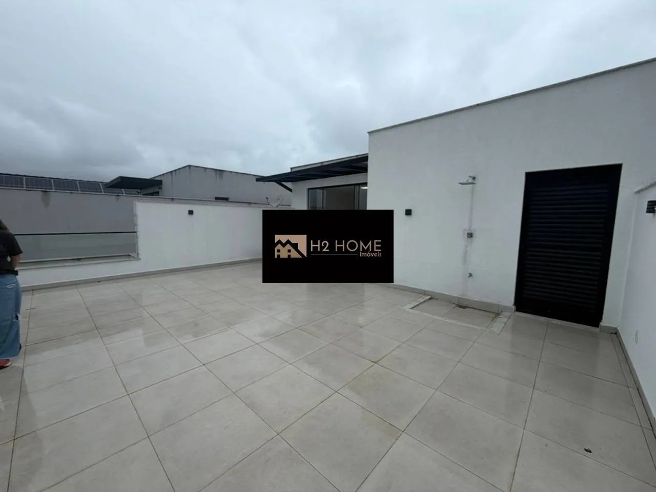 Garden in a 4-bedroom house, 290 m² — photo 13