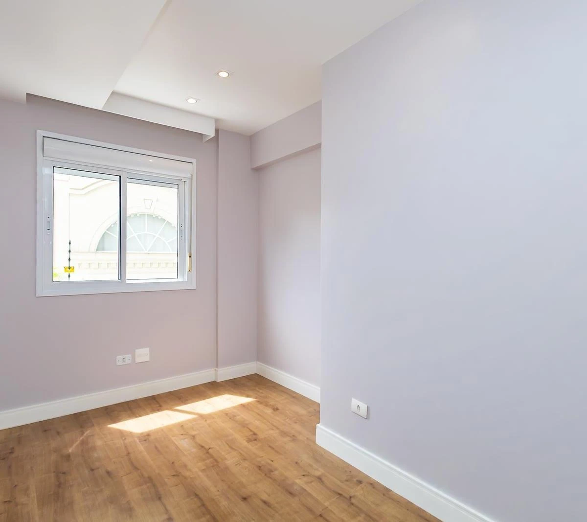 Home office in a 2-bedroom apartment, 95 m² — photo 33