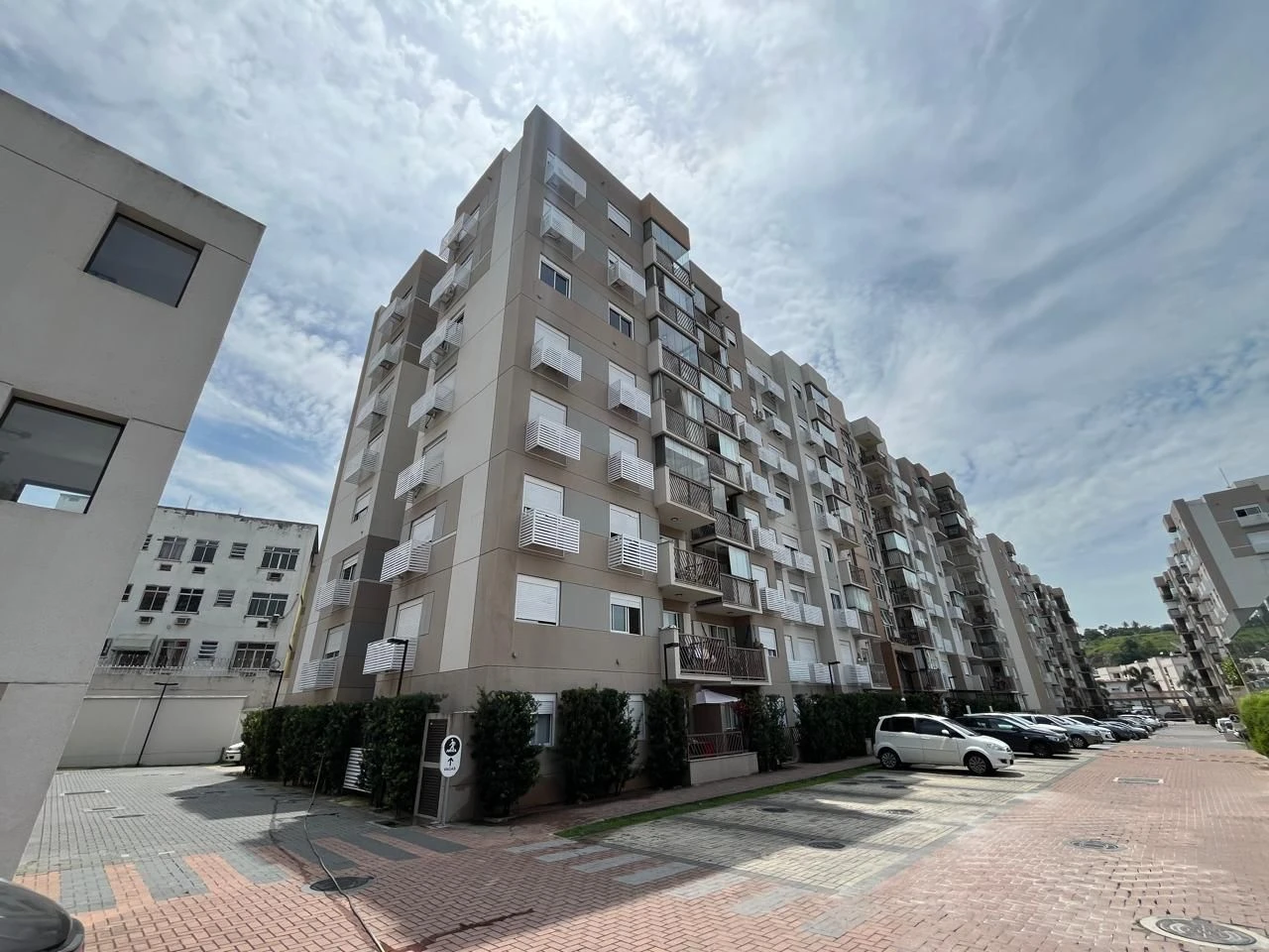 2-bedroom apartment in a building with a sauna — photo 53
