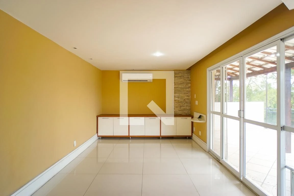 Apartment with 2 bedrooms and 3 bathrooms pets allowed — photo 17
