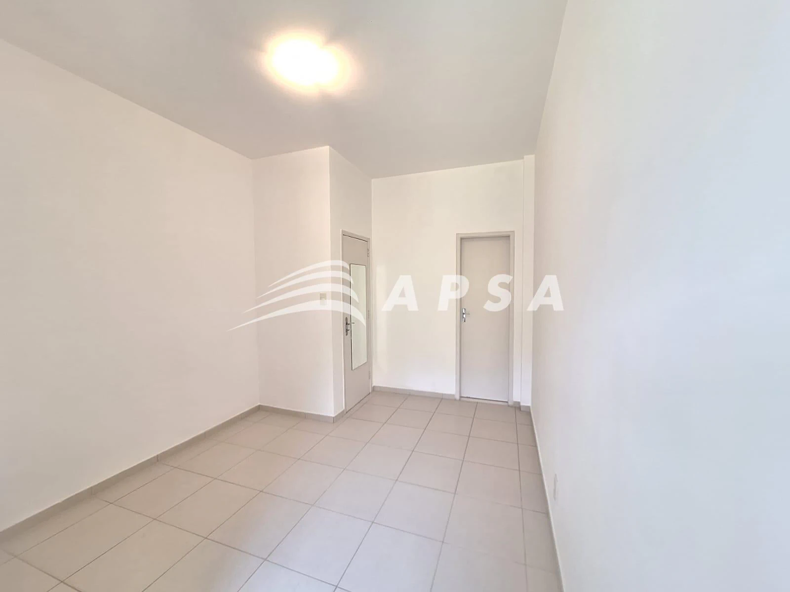 2-bedroom apartment, 75 m² — photo 7