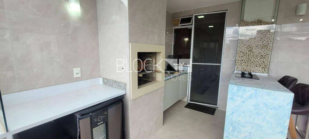 Furnished apartment with 3 bedrooms and 2 en-suites — photo 15