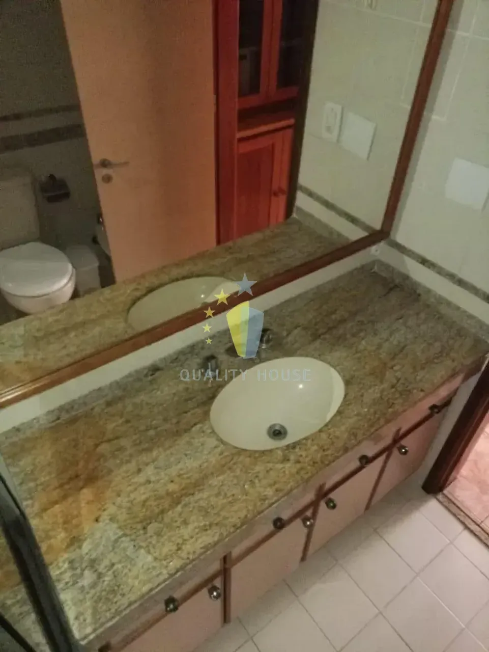 Furnished apartment with 1 bedroom and parking — photo 18