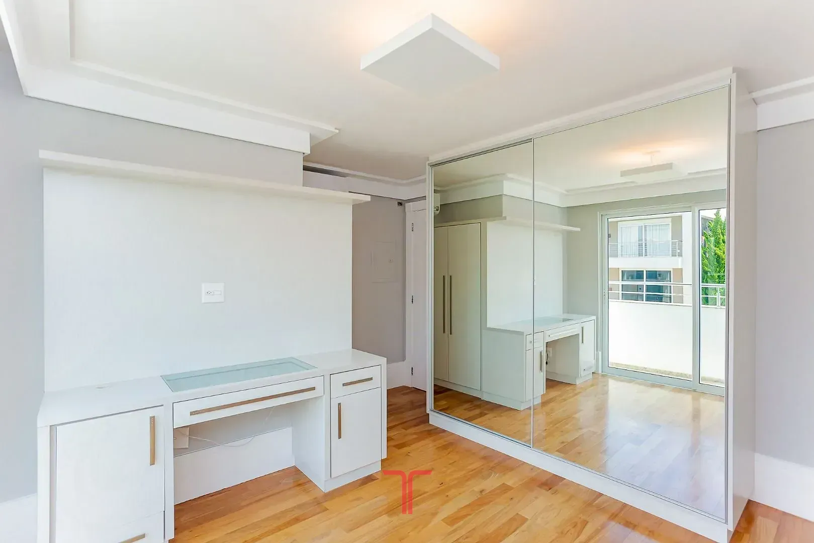 Дом 550 м² с 5 спальнями и приватным садом — photo 21