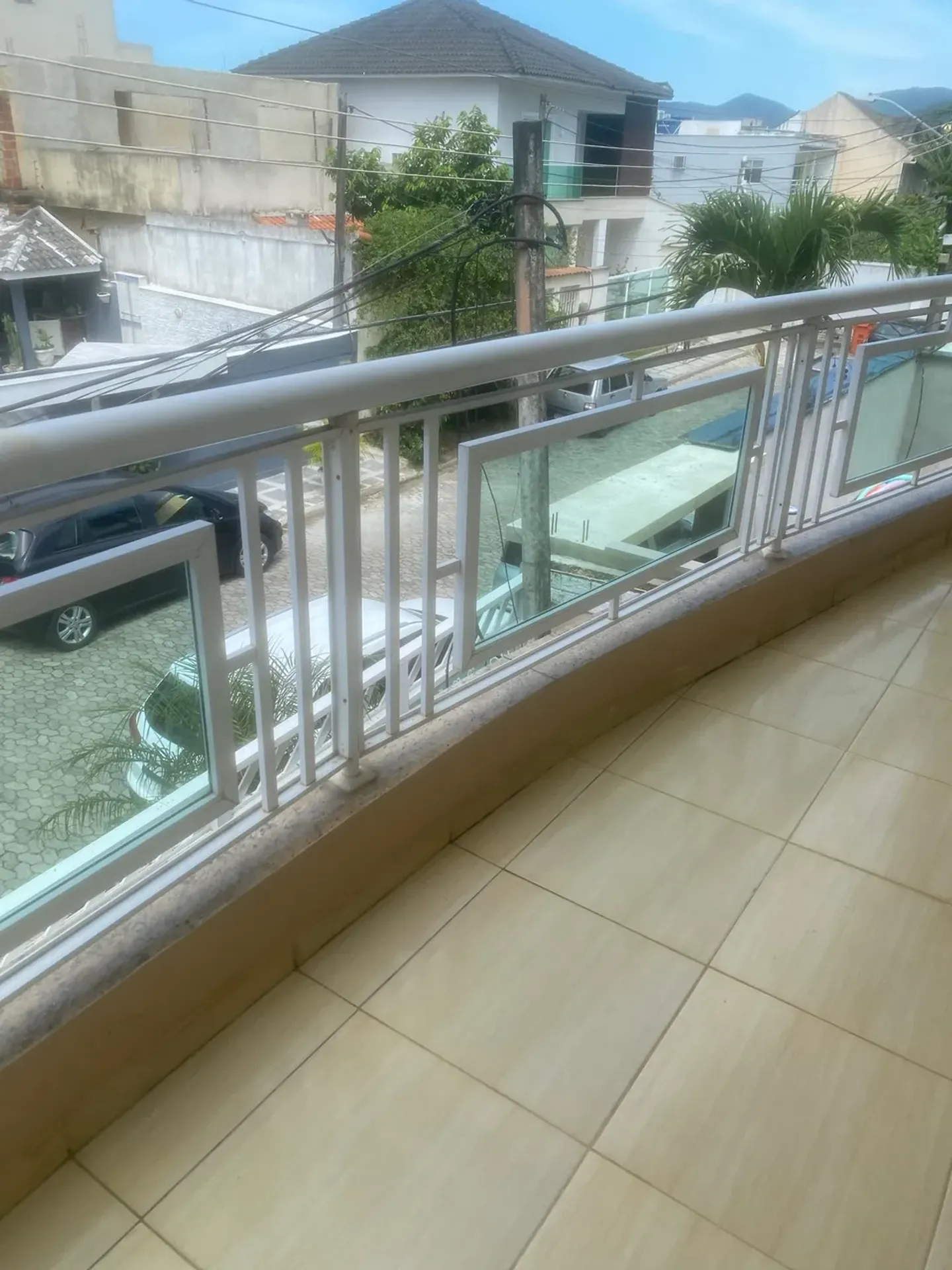 House, 200 m², with a grill on the balcony — photo 12