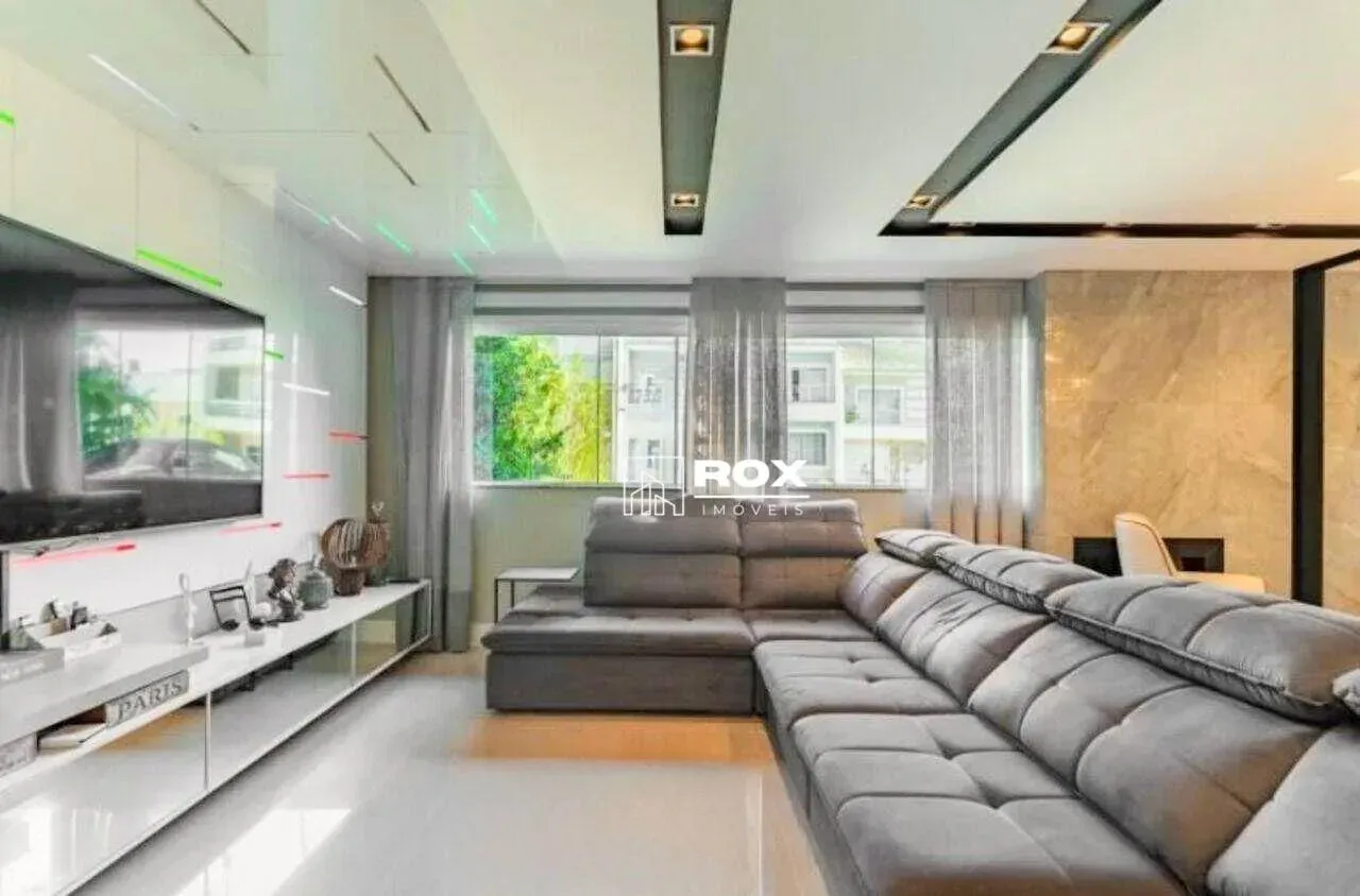Furnished house with 4 en-suite bedrooms and 266 m² — photo 42