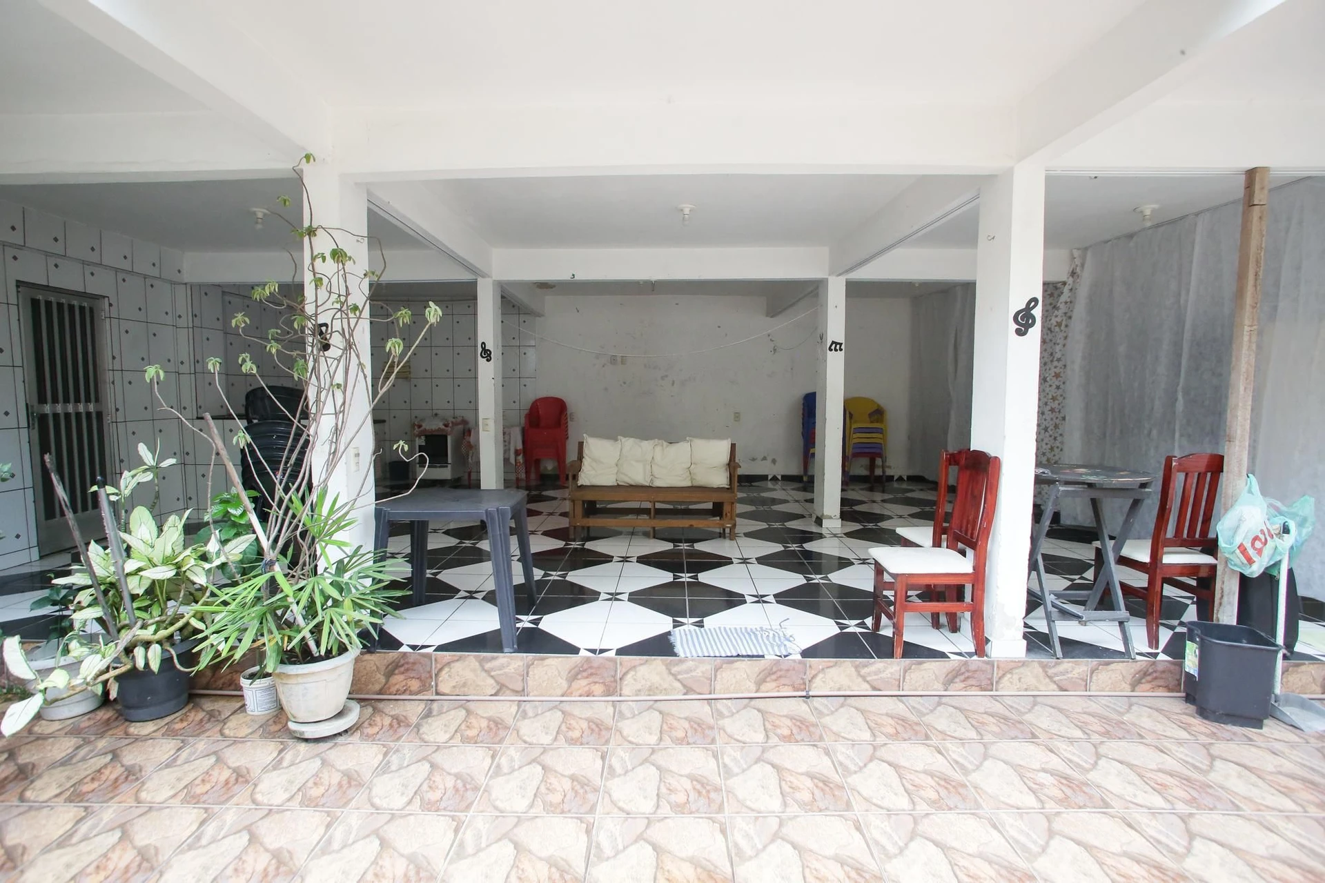 Casa mobiliada com 3 quartos, quintal privativo — photo 27