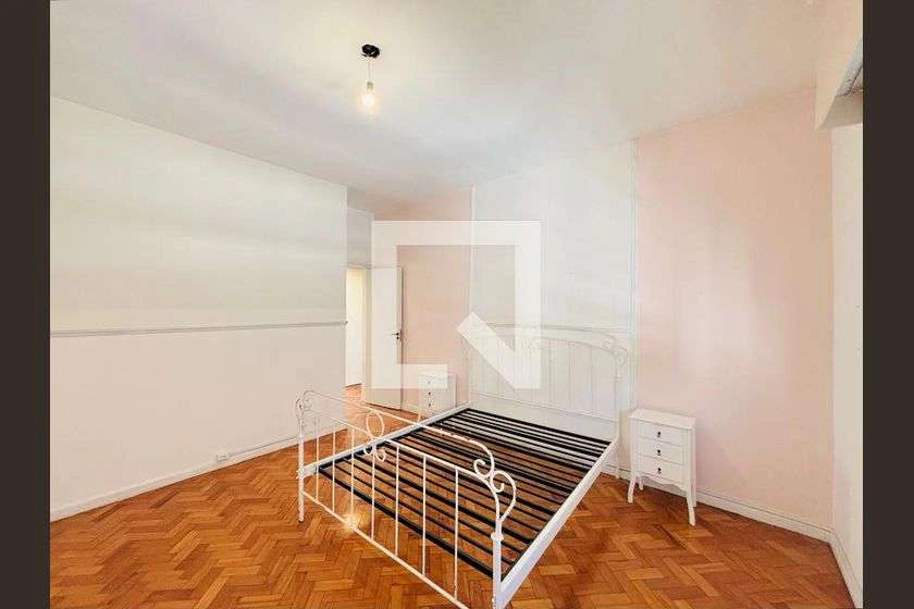 142 m² rental apartment with 3 bedrooms and separate kitchen — photo 9