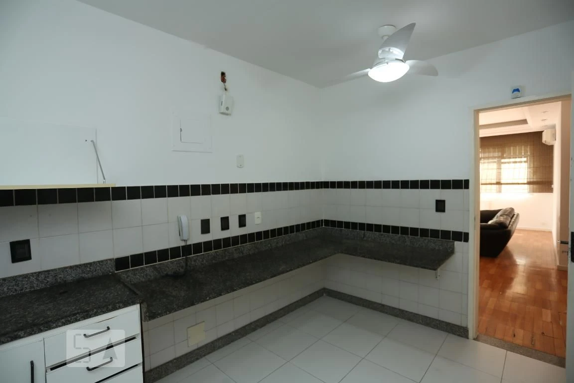 Нежитловий апартамент з 3 спальнями та окремою кухнею — photo 3