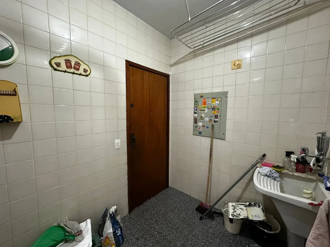 4-bedroom apartment with glassed-in balcony — photo 13
