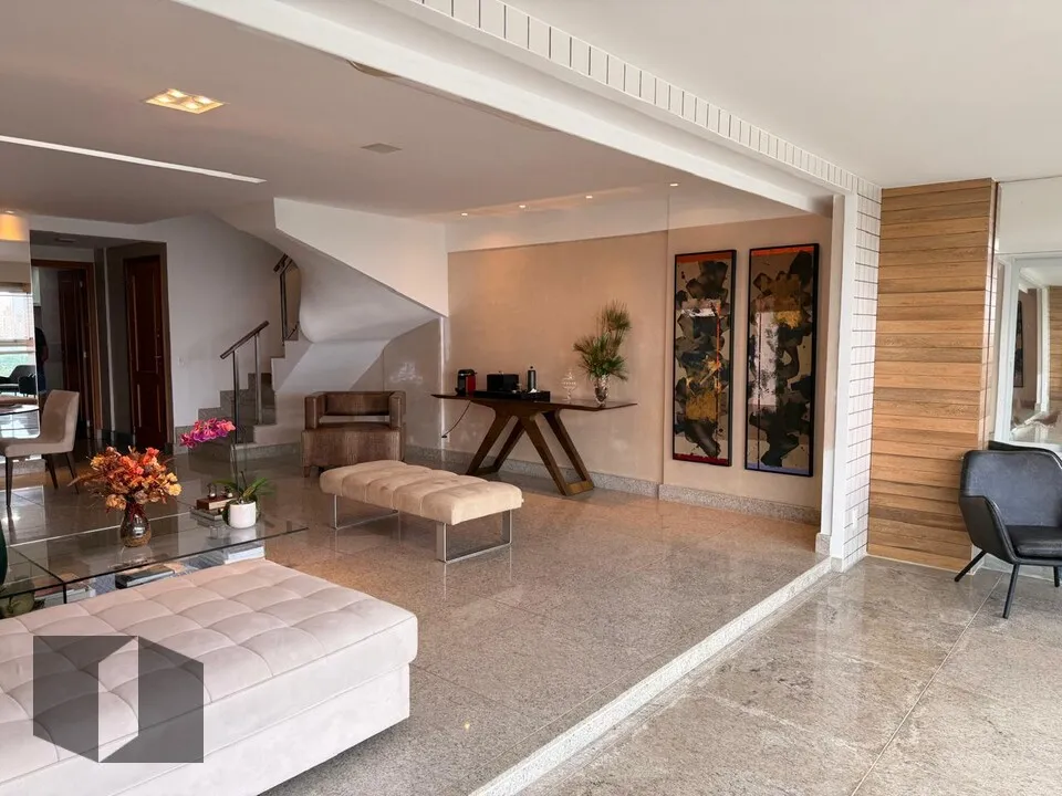 Furnished penthouse with 4 bedrooms and 3 bathrooms — photo 7
