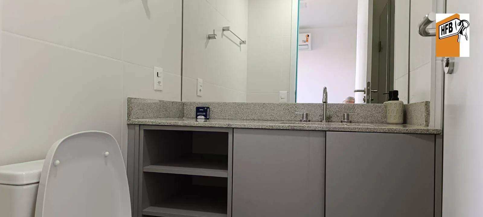 151 m² apartment with 3 bedrooms and 5 bathrooms — photo 21