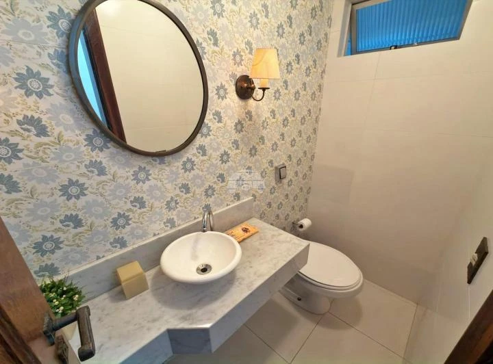Apartamento com 3 quartos e cozinha separada — photo 8