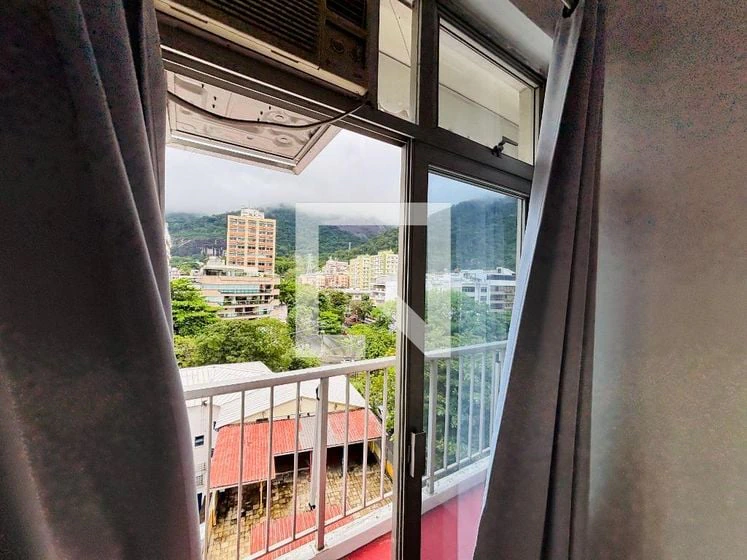 Water view in a 3-bedroom apartment, 102 m² — photo 9