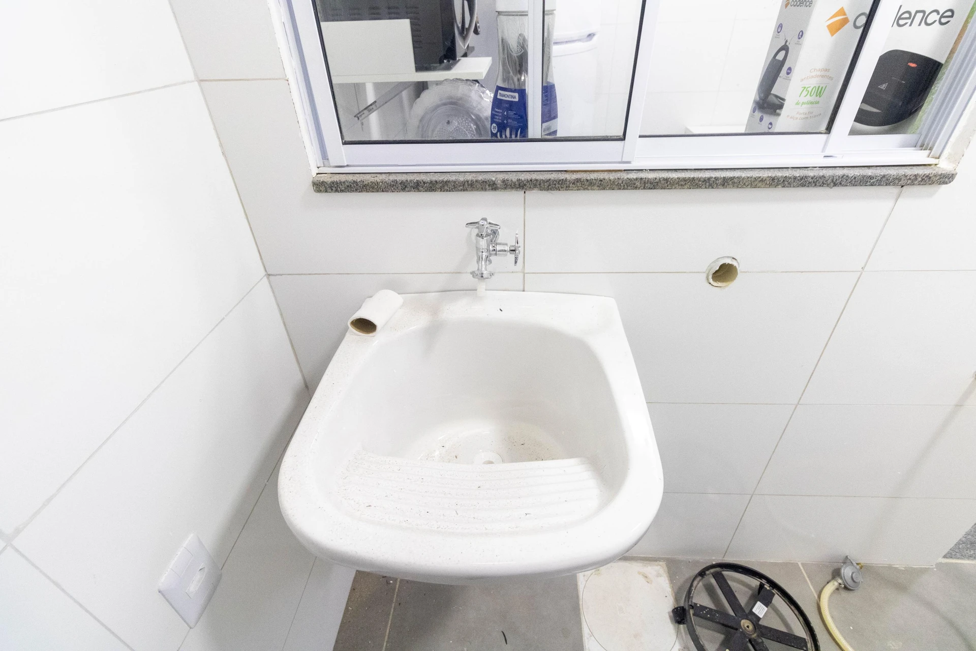Casa amueblada con 1 dormitorio y cocina cerrada a gas — photo 11