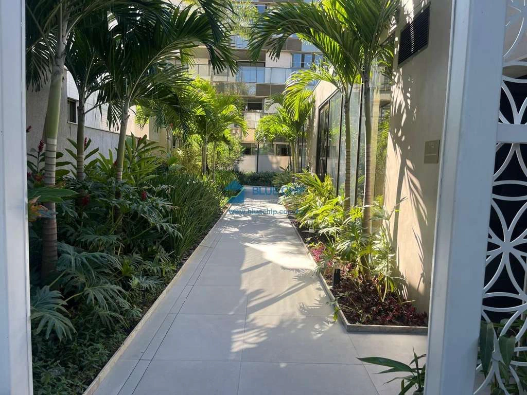 Apartamento sem mobília de 95 m² com varanda — photo 16