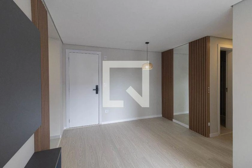 2-bedroom apartment in a building with a gym — photo 29