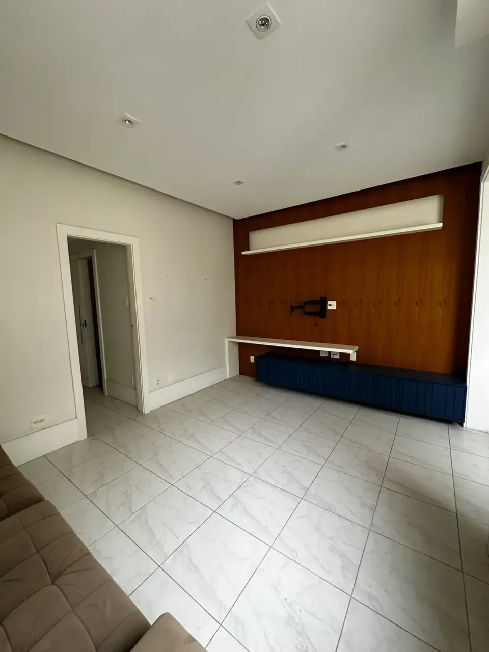 Furnished 3-bedroom apartment with a gas kitchen — photo 7