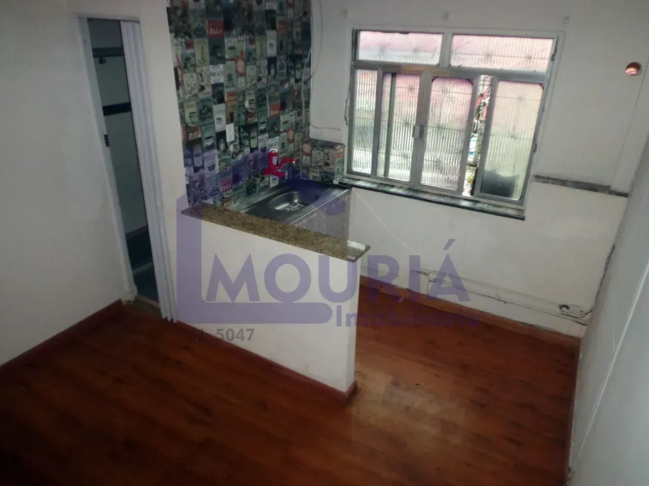 Unfurnished house with 3 bedrooms and a stove nook — photo 3