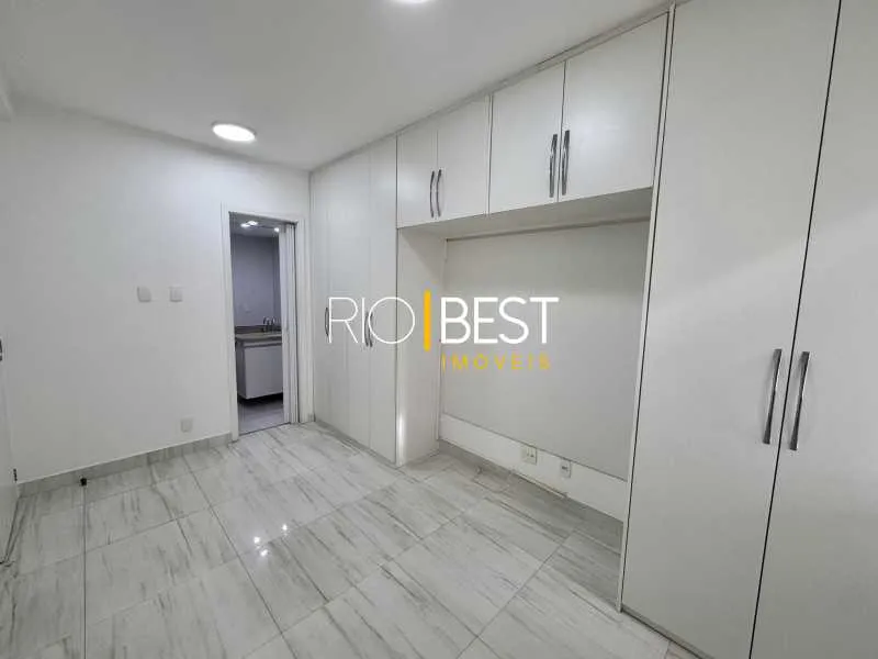 Apartamento de 76 m² com jacuzzi e varanda envidraçada — photo 19