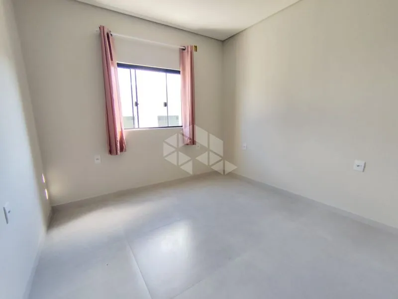 2-bedroom apartment with balcony and 52 m² — photo 11