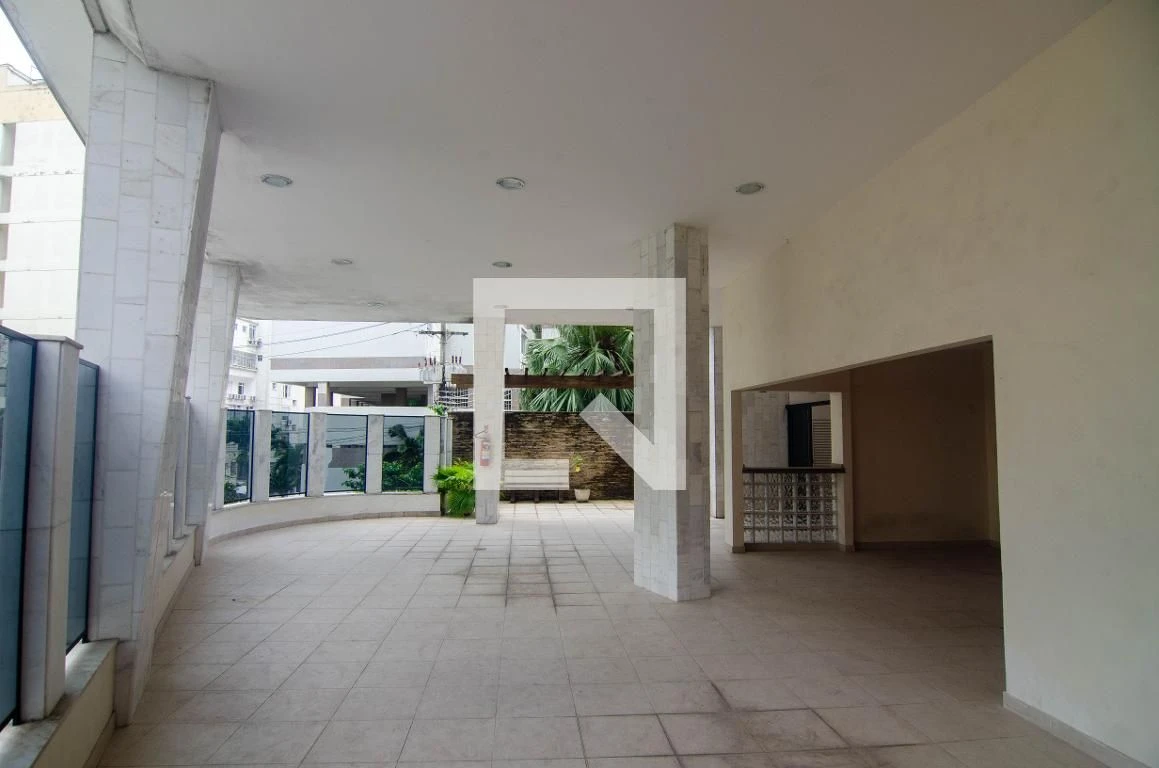 Apartamento sem mobília com 4 quartos e 4 banheiros — photo 17