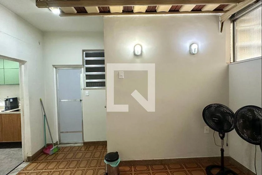 3-bedroom apartment with a walk-in closet in Rio de Janeiro — photo 42