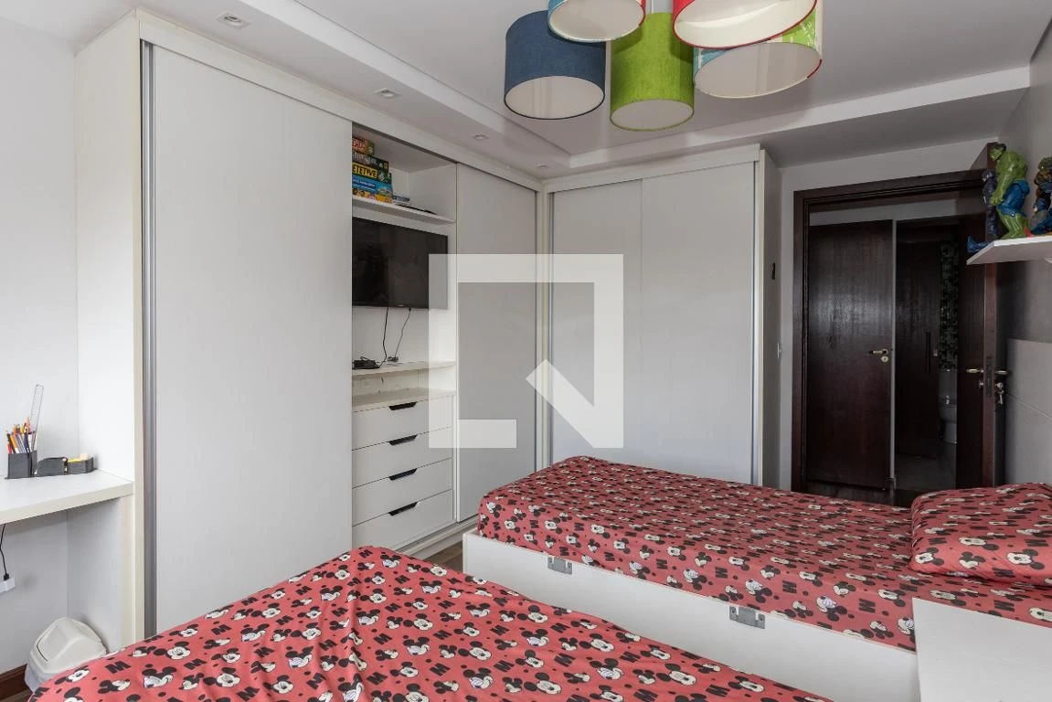 Apartamento mobiliado com 3 quartos, 1 suíte e 3 banheiros — photo 37