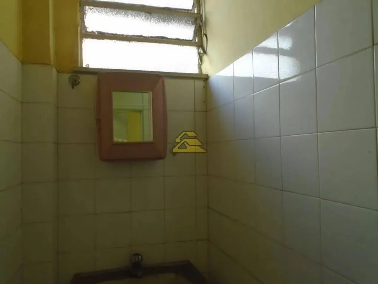 1-bedroom apartment with 1 bathroom and building elevator — photo 4