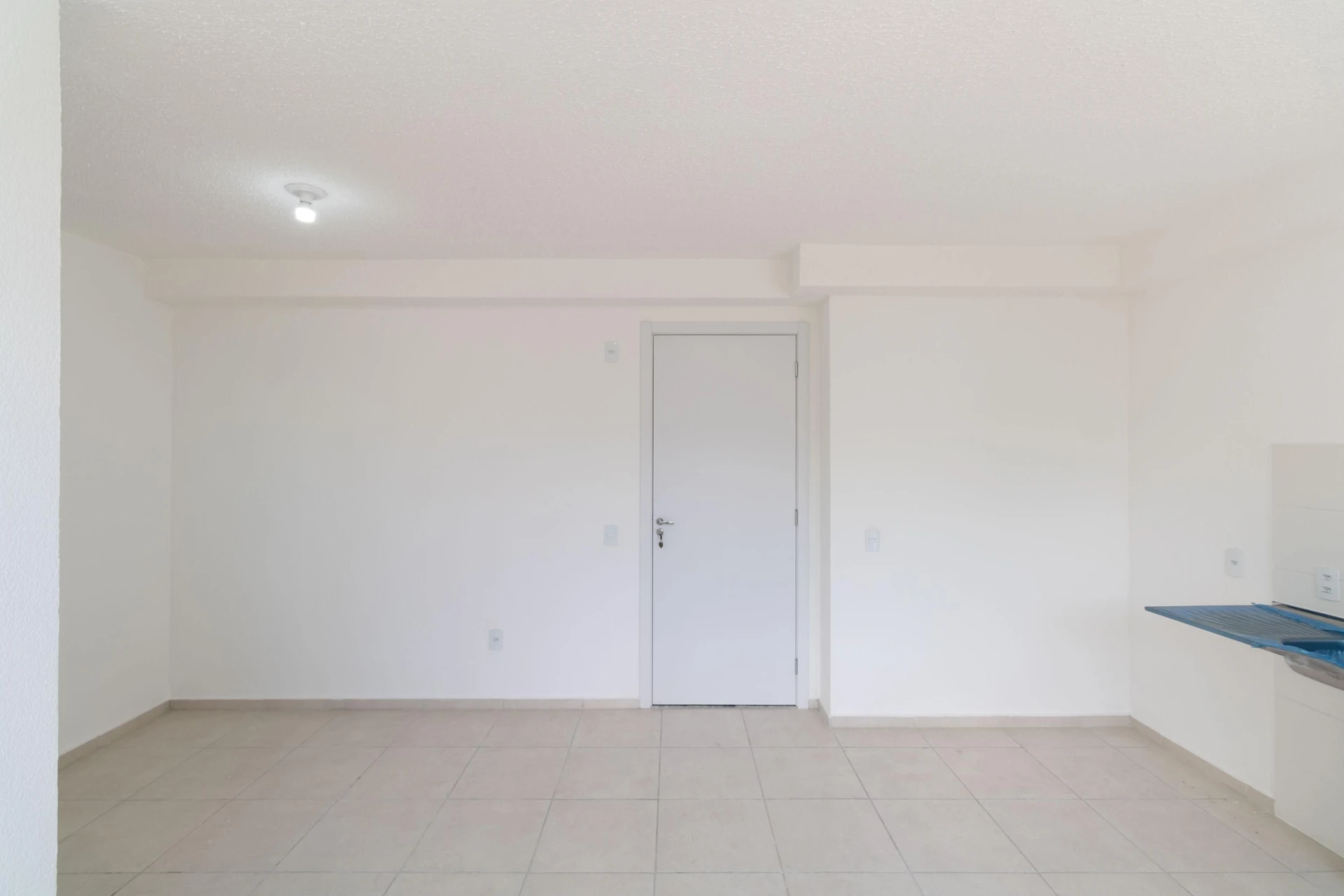 Apartamento de 2 quartos em condomínio com academia — photo 17
