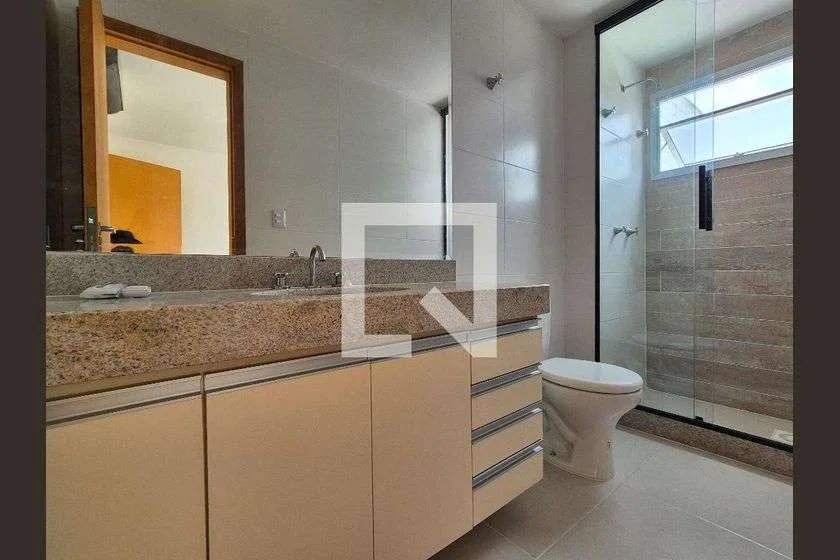 2-bedroom apartment, 1 with its own bathroom, 190 m² — photo 10