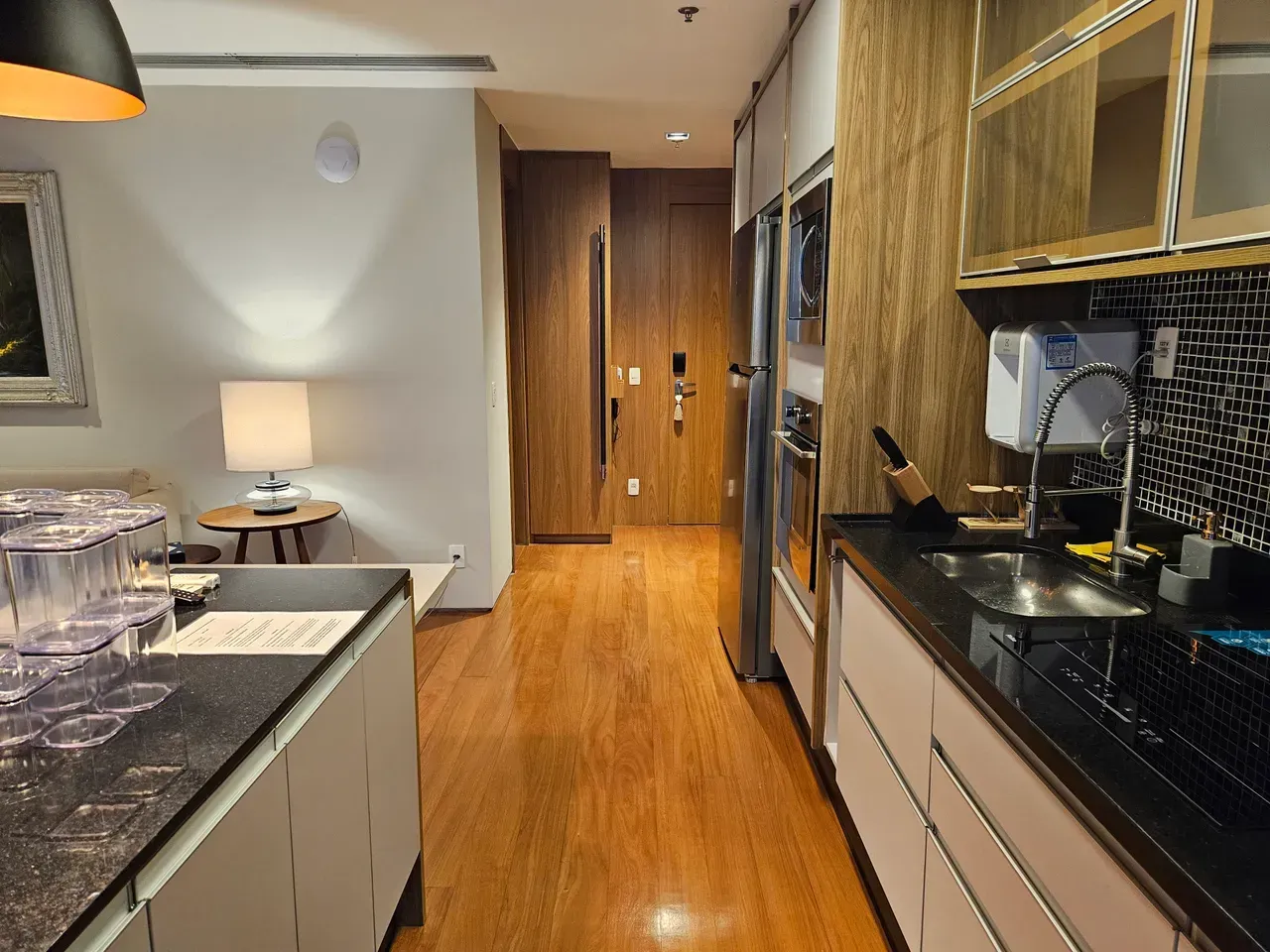 Furnished 121 m² apartment with 1 bedroom and 2 parking — photo 6