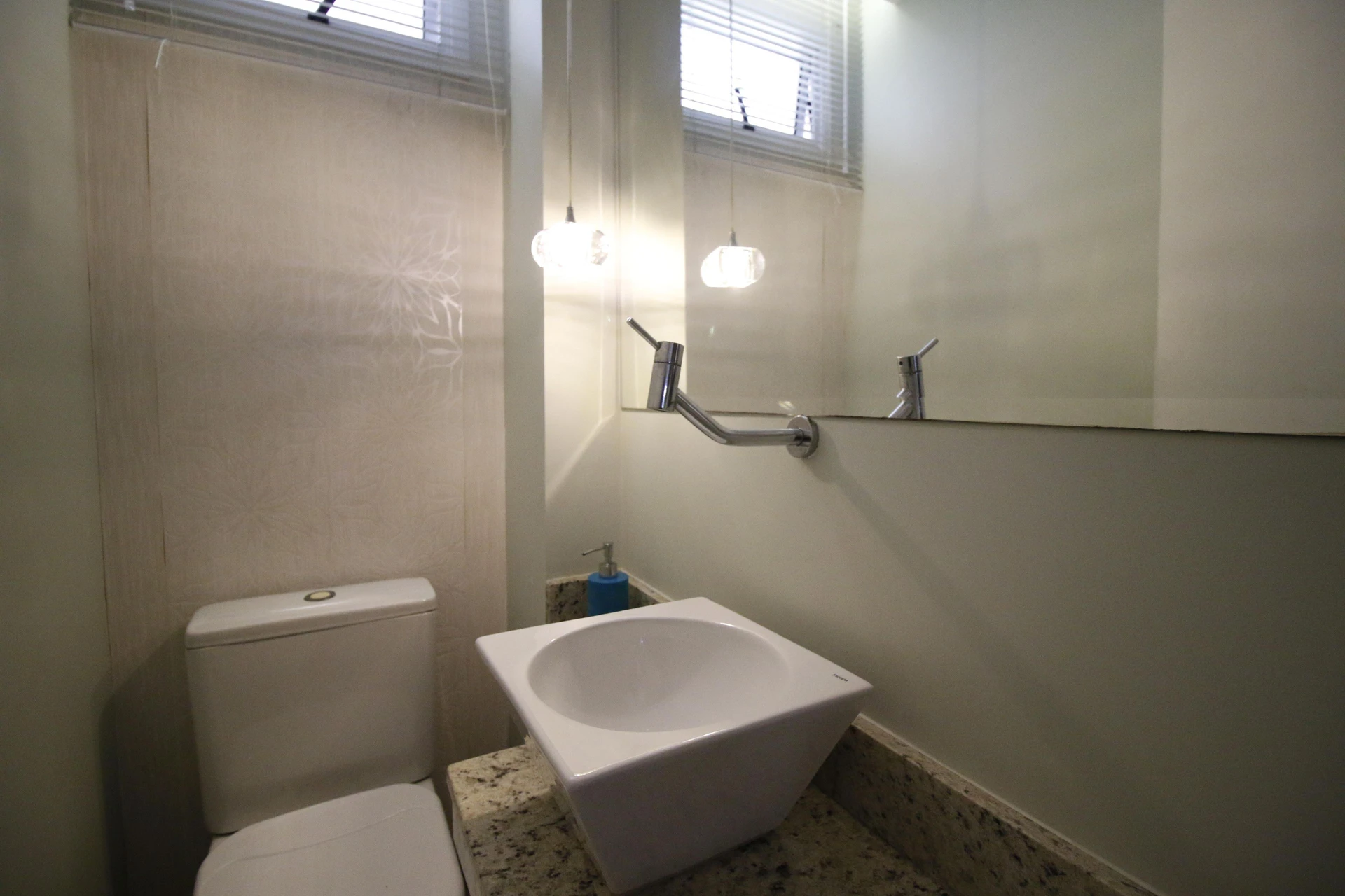 Furnished house, 230 m², with a glass-enclosed balcony — photo 60