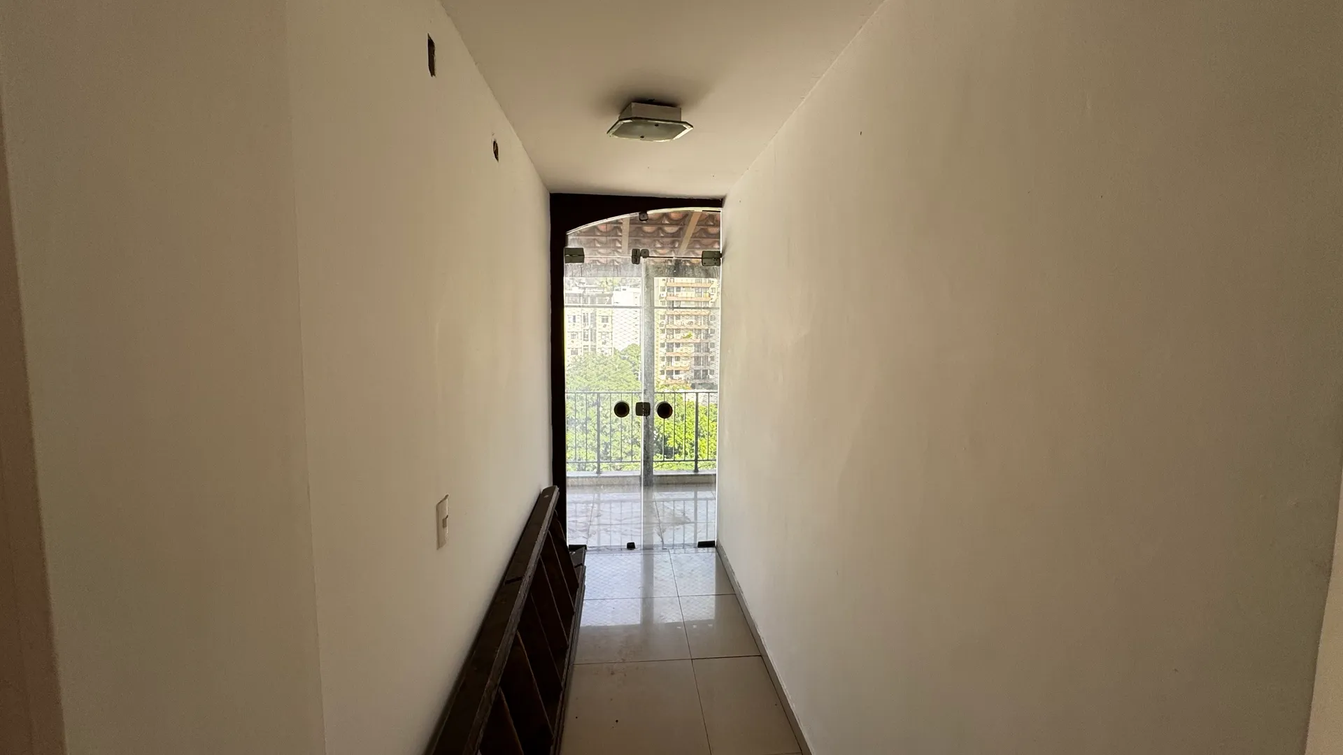 Duplex home with 8 bedrooms, 3 en-suites, 469 m² — photo 36