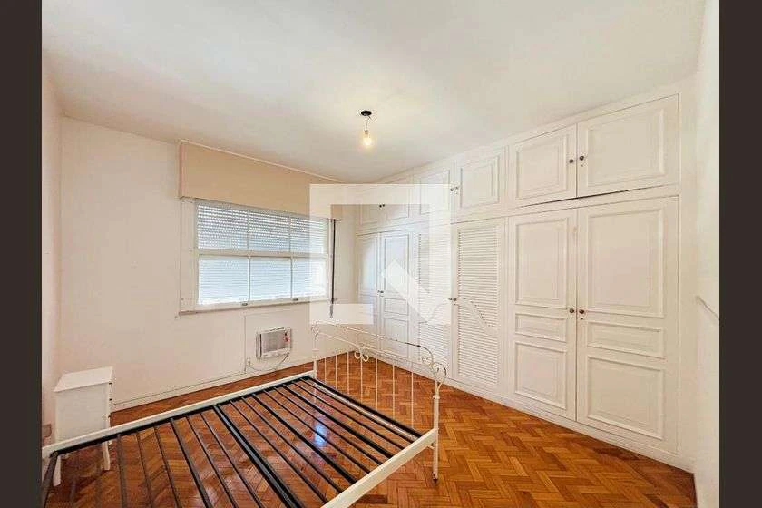 142 m² rental apartment with 3 bedrooms and separate kitchen — photo 8