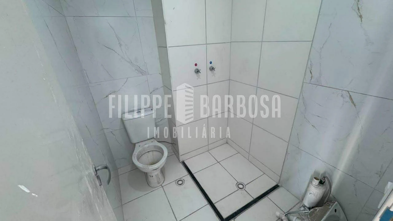 2-bedroom apartment with balcony and 40 m² — photo 4