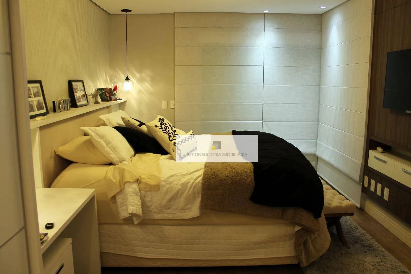 Furnished house with 4 en-suite bedrooms and private garden — photo 17
