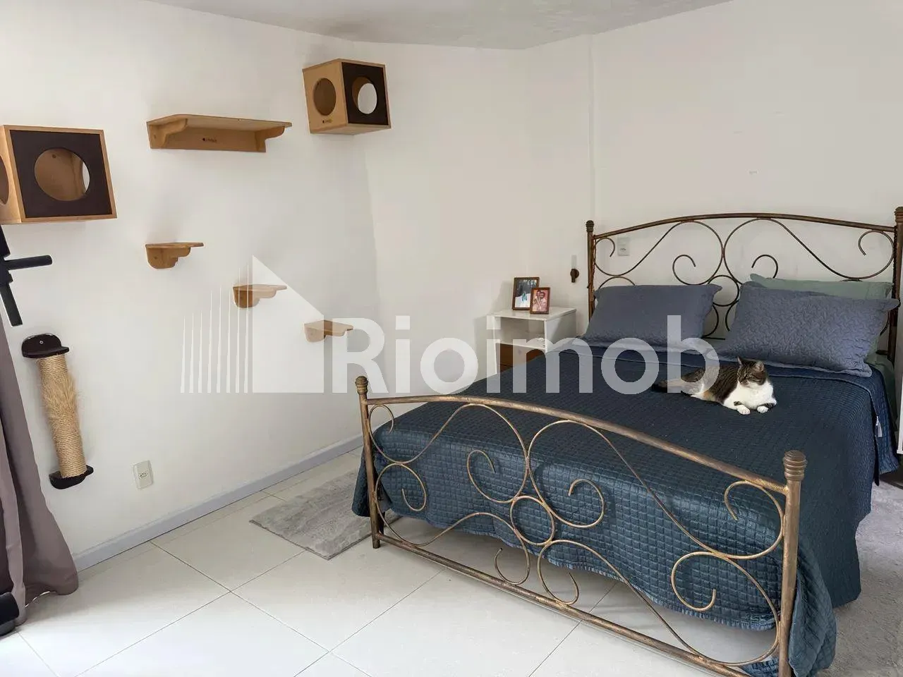 Furnished apartment with 3 bedrooms and balcony — photo 4