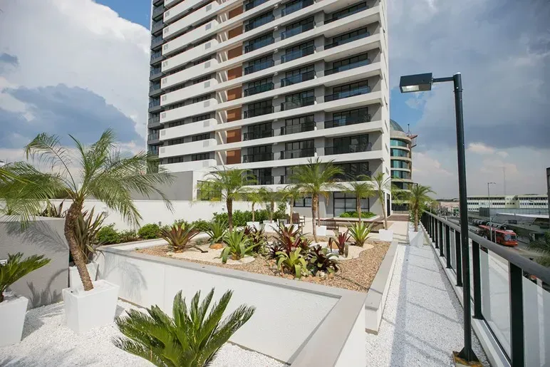 Apartamento mobiliado com cozinha compacta — photo 24