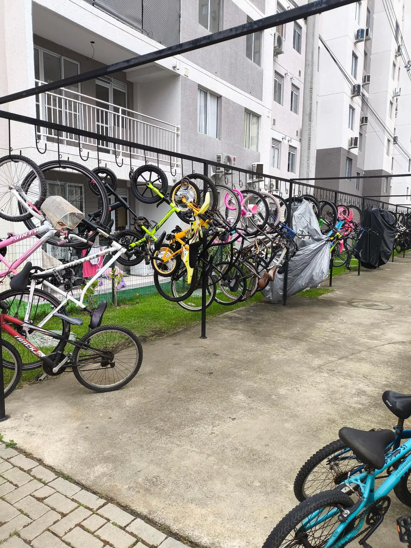 Apartamento mobiliado com 2 quartos e cozinha integrada — photo 11