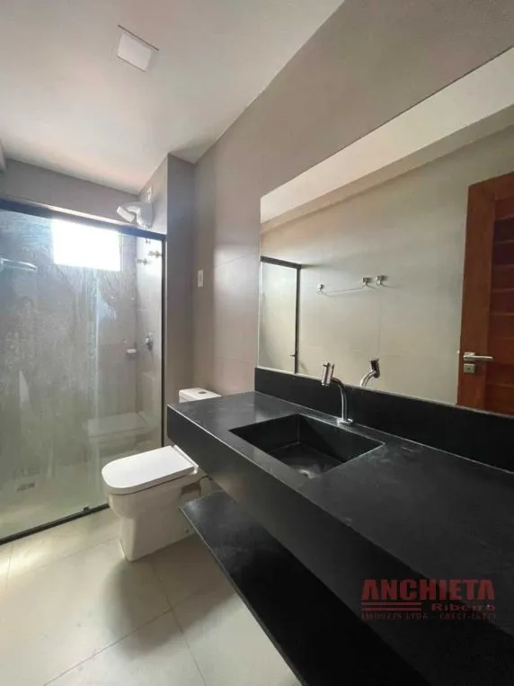 Квартира с 2 спальнями, сьютом и 2 парковками, 65 м² — photo 24